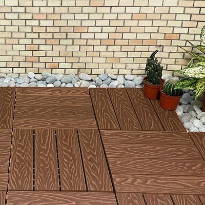 قیمت خوب چوب WPC سقف کاشی ضد خراش بستن با هم کاشی چوب مقاوم به ضربه آنلاین